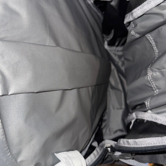 Osprey Sportlite 25 Backpack in EUC - Picture 9 of 12